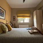 Electra Garden House