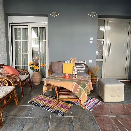 Electra Garden House ネア・ムダニア