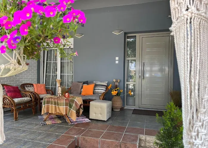 Electra Garden House *