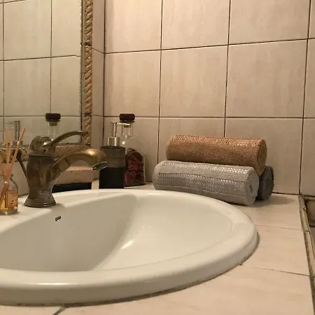 Electra Garden House