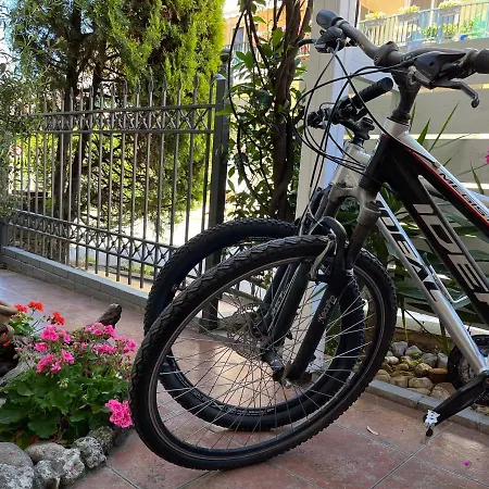 Electra Garden House Feriehus *