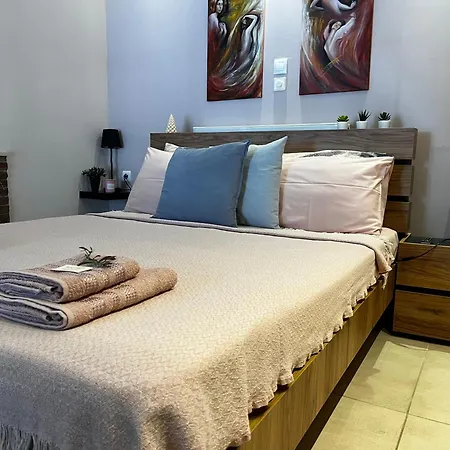 Feriehus Electra Garden House Nea Moudania