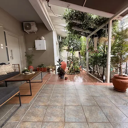 Ferienhaus Electra Garden House *