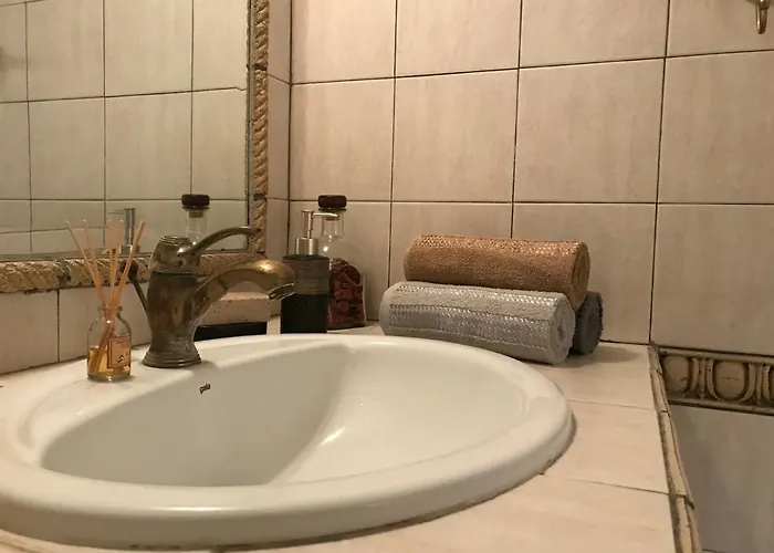 Electra Garden House