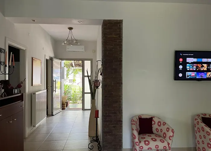 Electra Garden House *